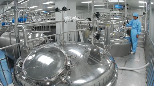 我市大力發(fā)揮產(chǎn)業(yè)集群優(yōu)勢(shì) 展現(xiàn)醫(yī)藥名城風(fēng)采